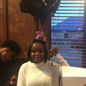 Meet your Posher, Carolyn